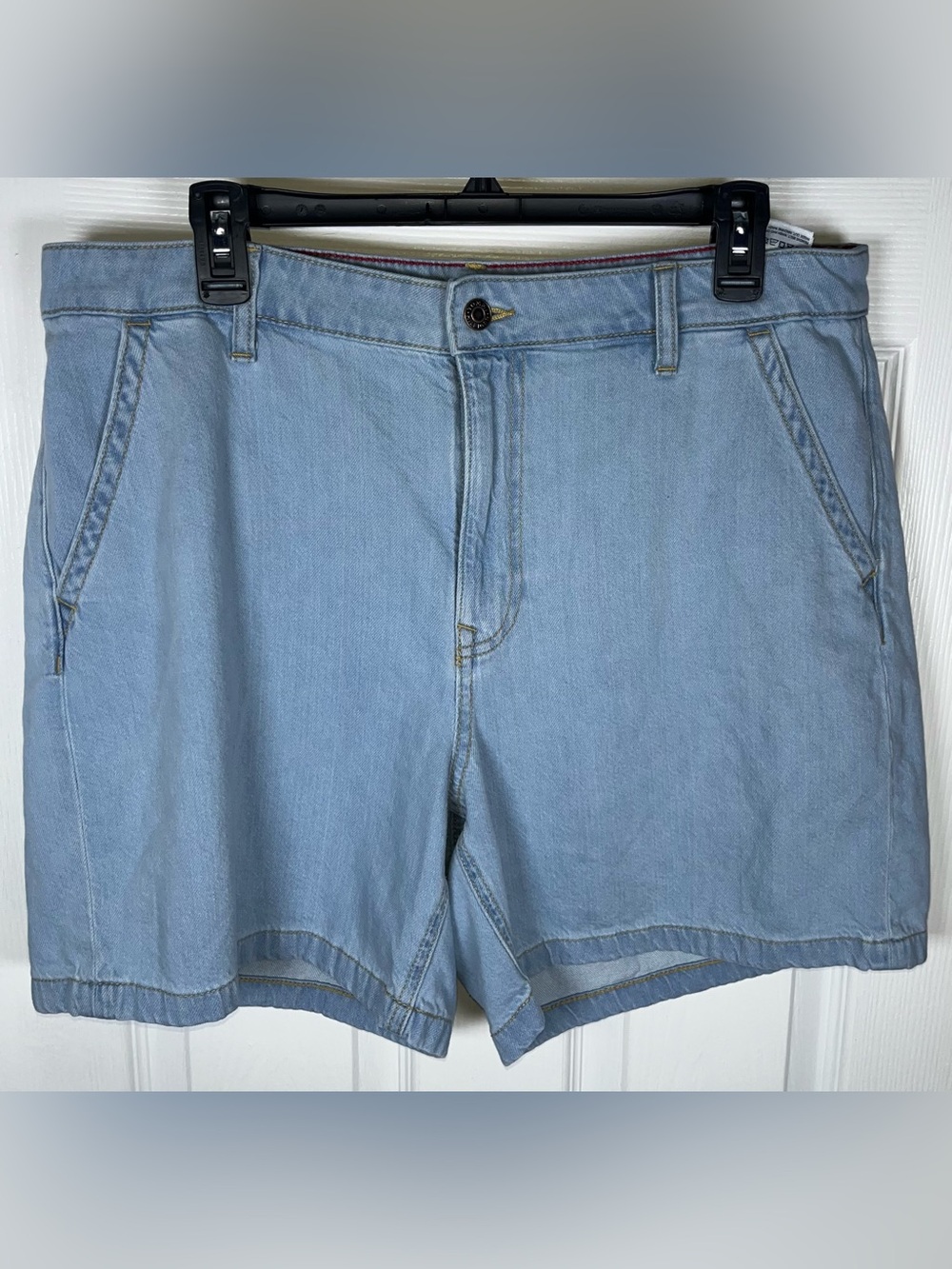 Tommy Hilfiger Women's Light Blue Denim Jean Shorts High Rise Size 14 Cotton